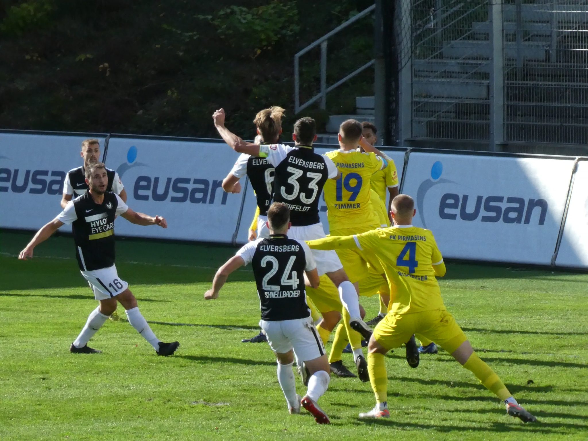 【ᐅᐅ】Bildergalerie SV 07 Elversberg Vs. FK 03 Pirmasens ᐅ Regionalliga ...